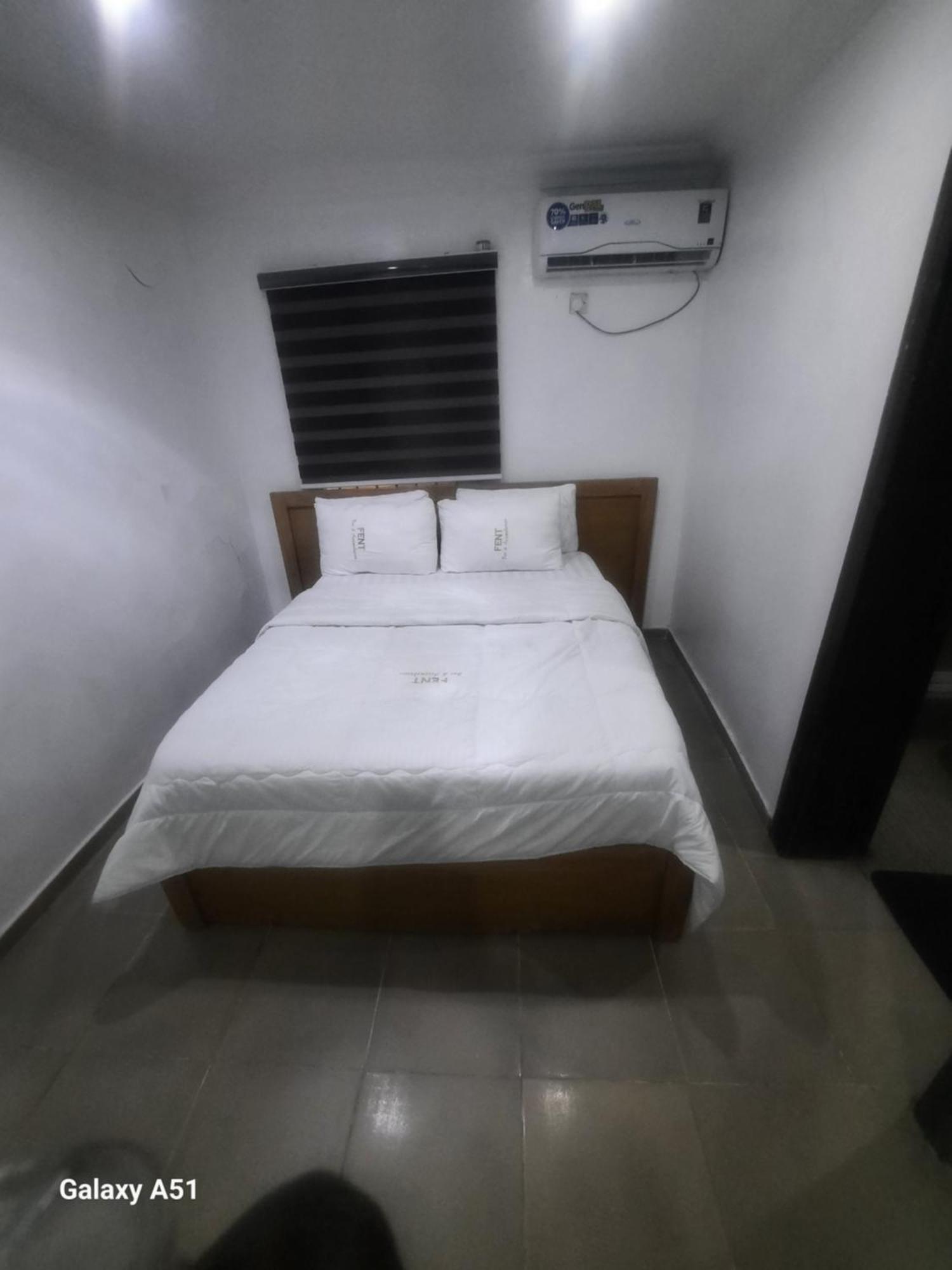 Fent At Kingsview Suit Hotel Ikeja Exterior photo